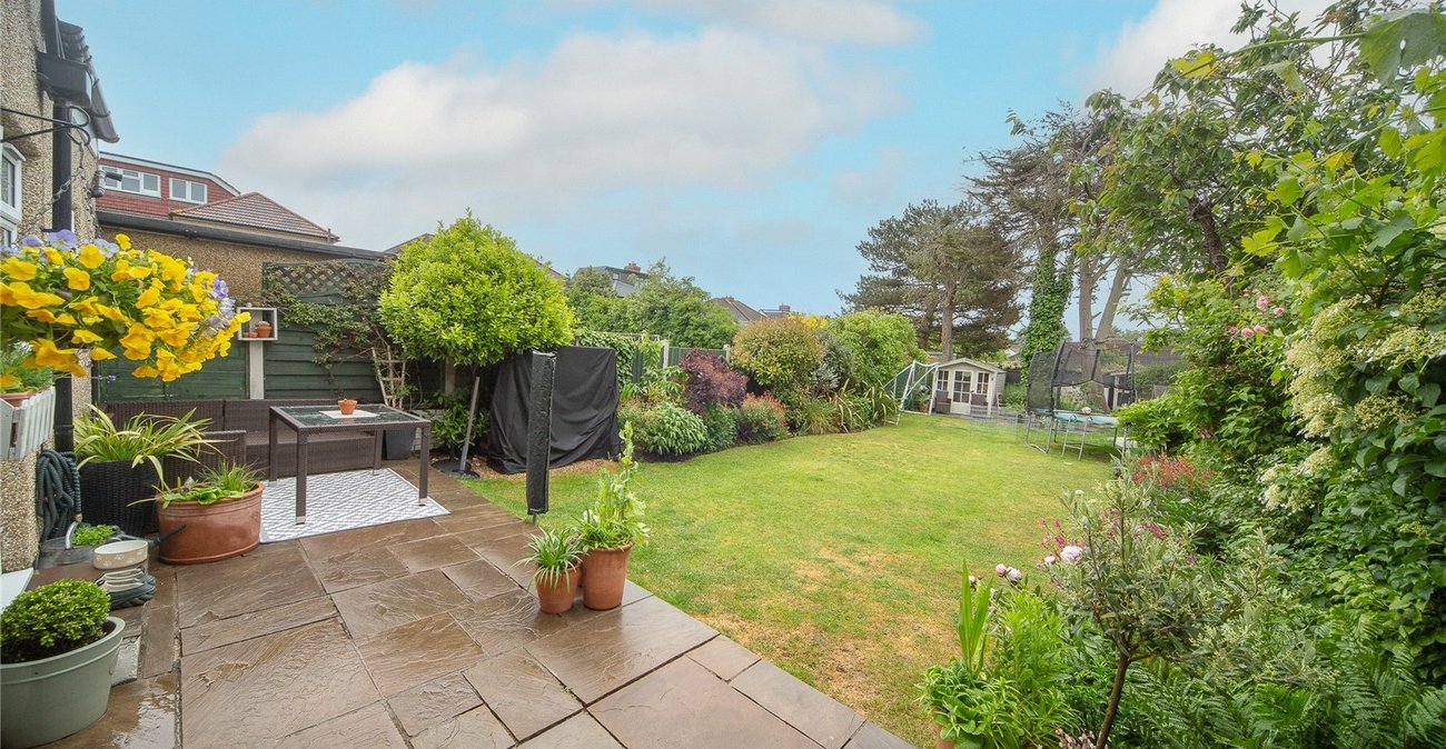 4 bedroom house for sale in Welling | Robinson Jackson