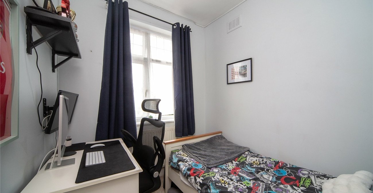 4 bedroom house for sale in Welling | Robinson Jackson