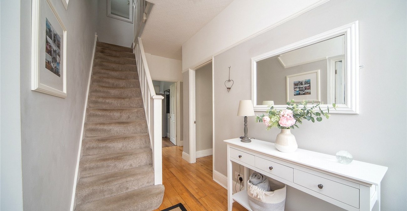 4 bedroom house for sale in Welling | Robinson Jackson