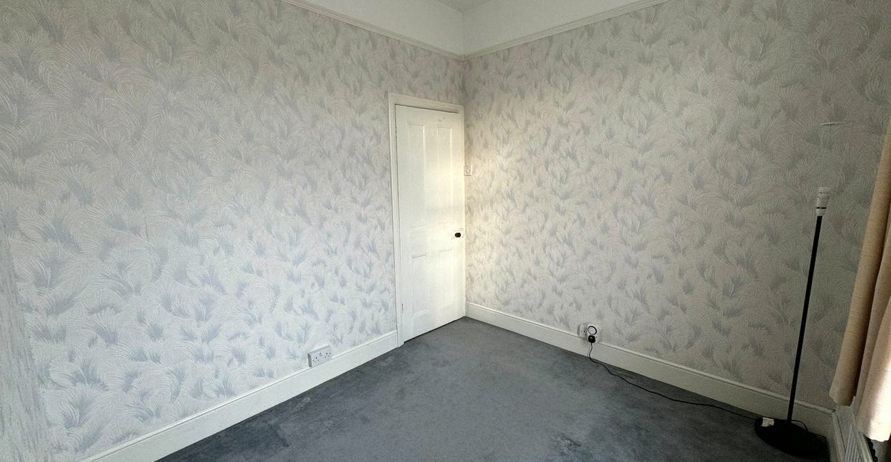 4 bedroom house for sale in London | Robinson Jackson