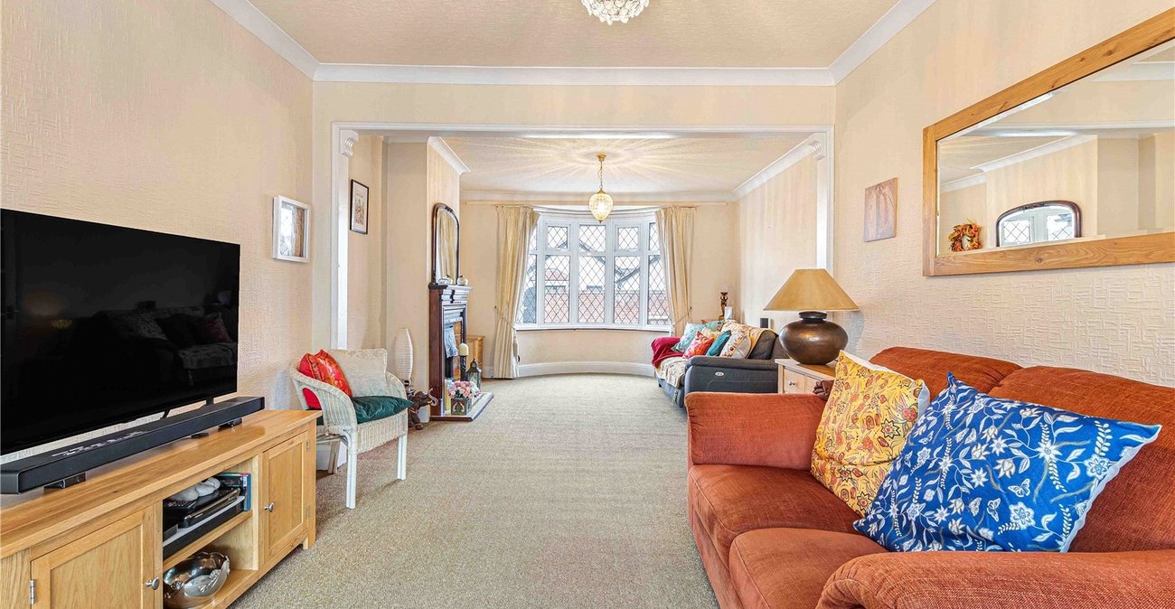 3 bedroom house for sale in Welling | Robinson Jackson