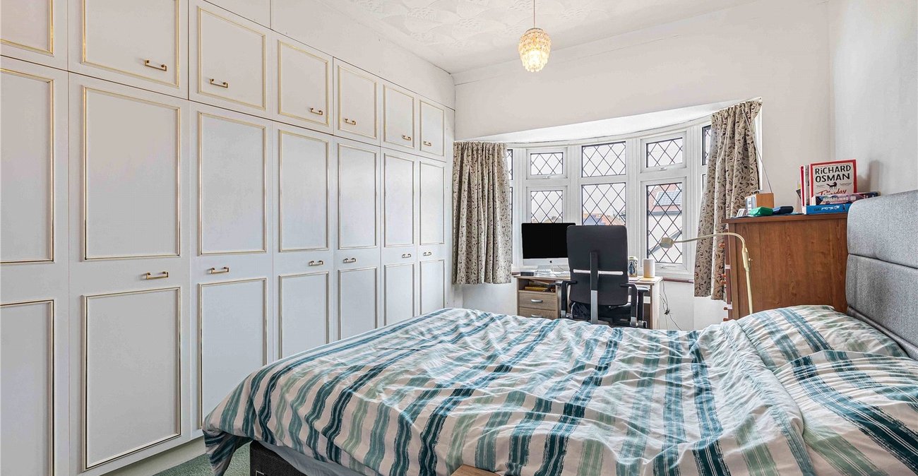 3 bedroom house for sale in Welling | Robinson Jackson