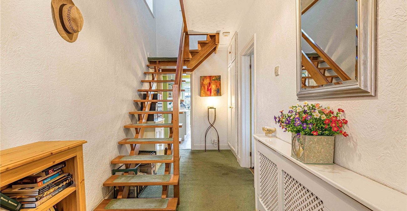 3 bedroom house for sale in Welling | Robinson Jackson