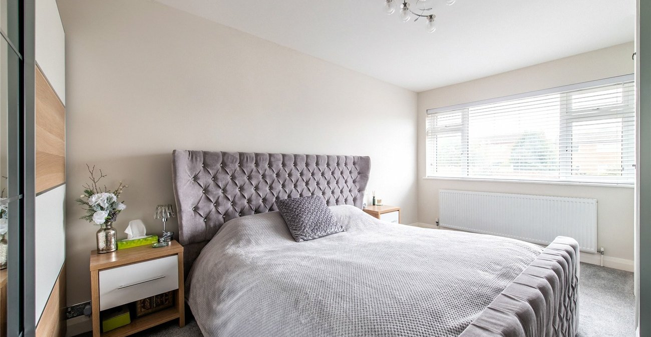 3 bedroom house for sale in Chalk | Robinson Michael & Jackson