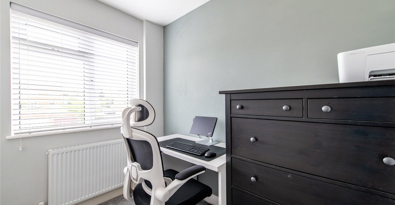 3 bedroom house for sale in Chalk | Robinson Michael & Jackson