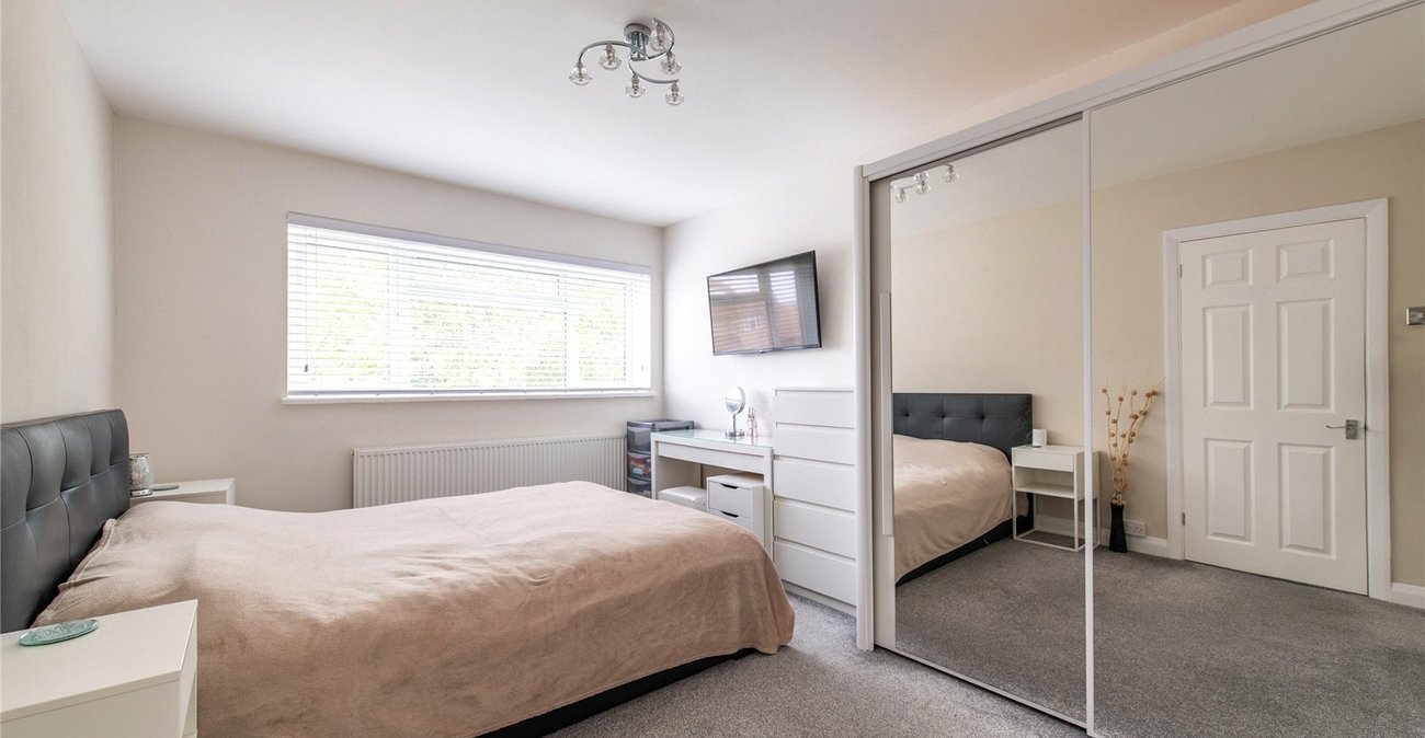 3 bedroom house for sale in Chalk | Robinson Michael & Jackson