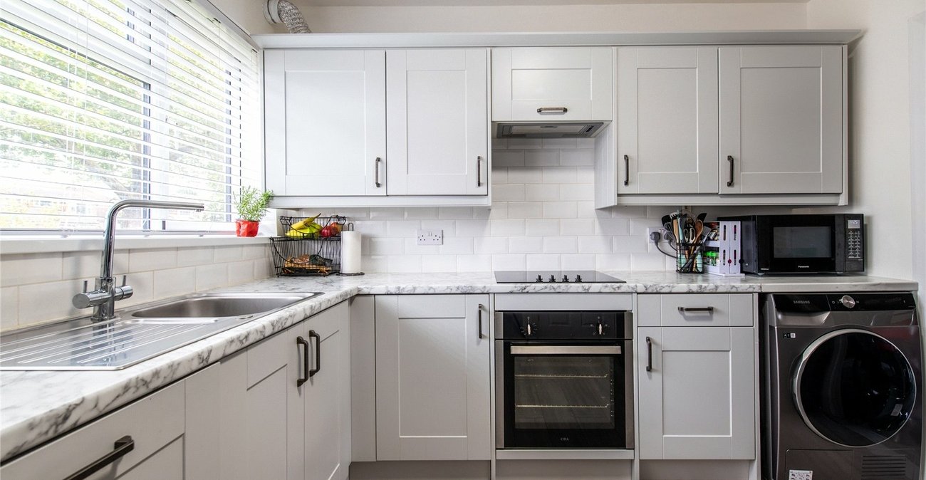 3 bedroom house for sale in Chalk | Robinson Michael & Jackson