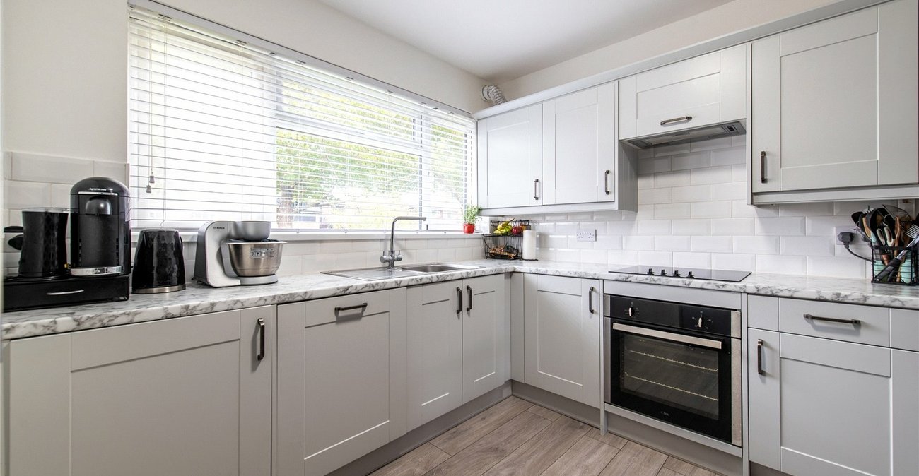 3 bedroom house for sale in Chalk | Robinson Michael & Jackson