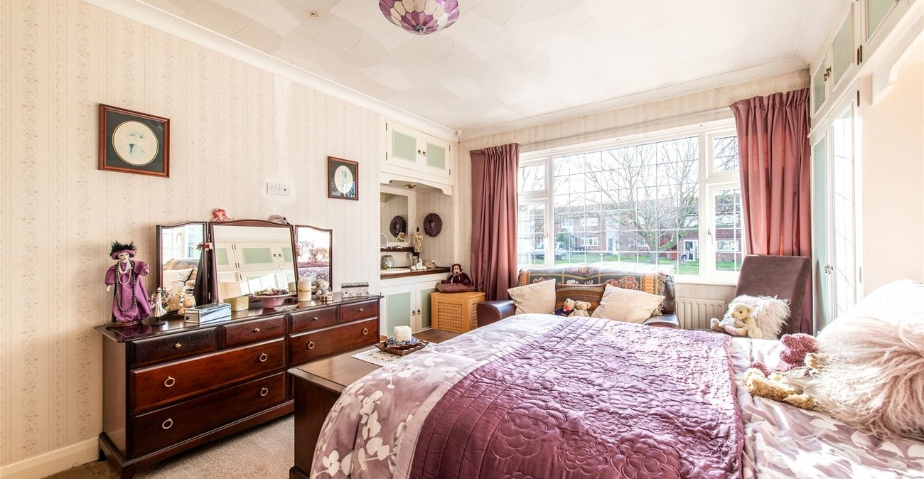 4 bedroom house for sale in Chalk | Robinson Michael & Jackson