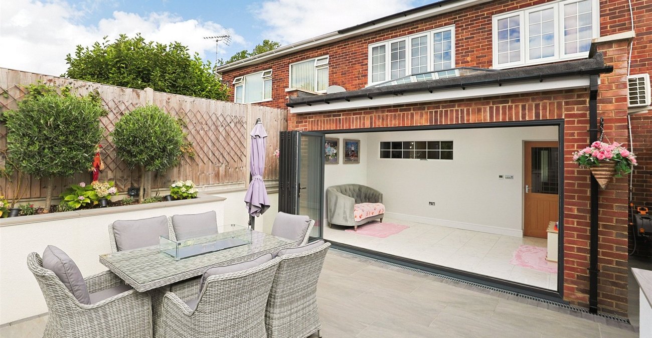 3 bedroom house for sale in Chalk | Robinson Michael & Jackson