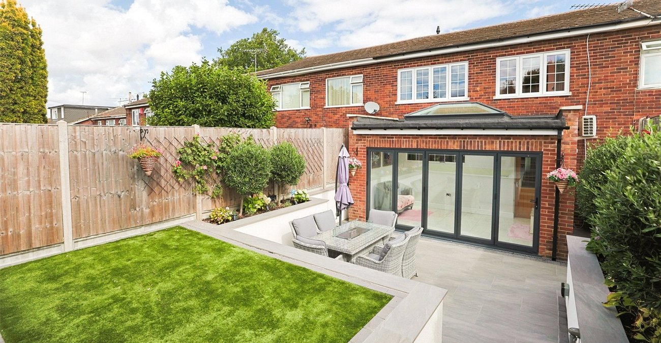 3 bedroom house for sale in Chalk | Robinson Michael & Jackson