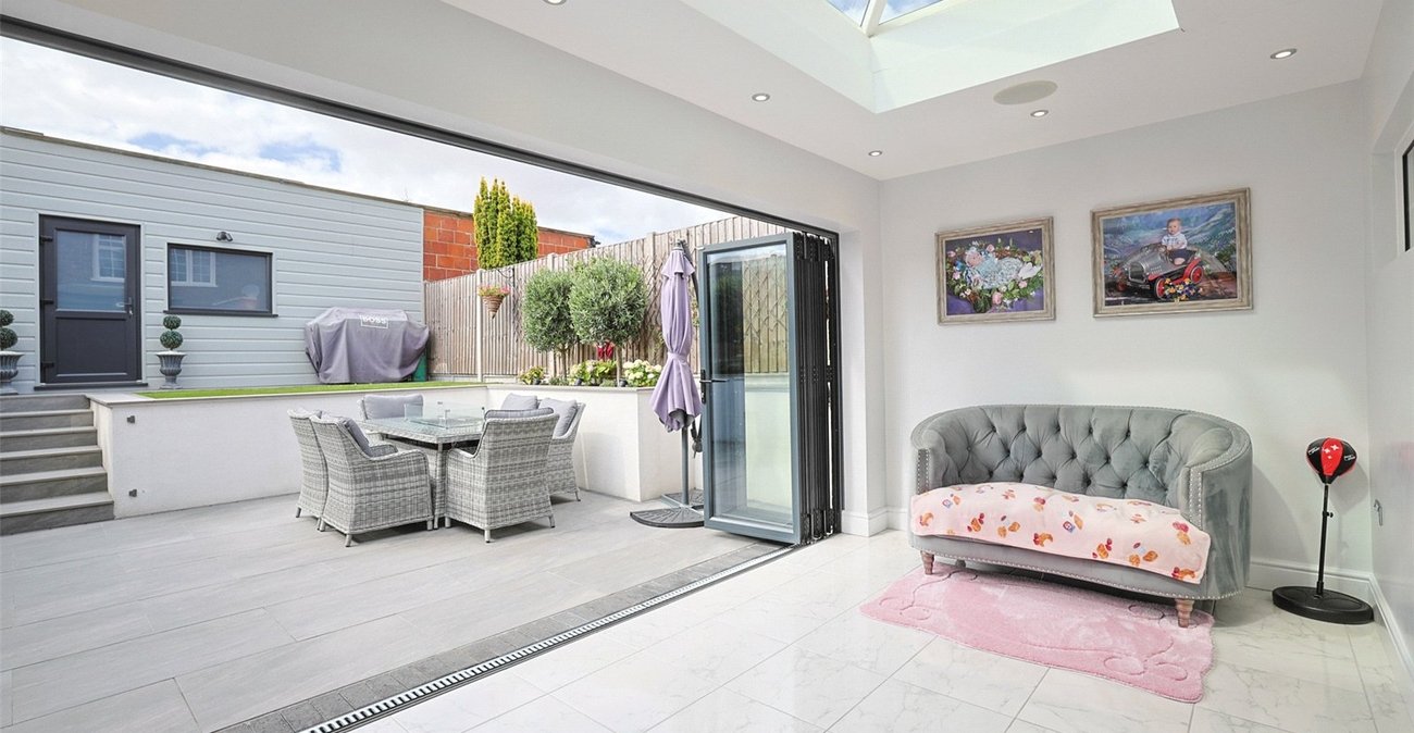 3 bedroom house for sale in Chalk | Robinson Michael & Jackson