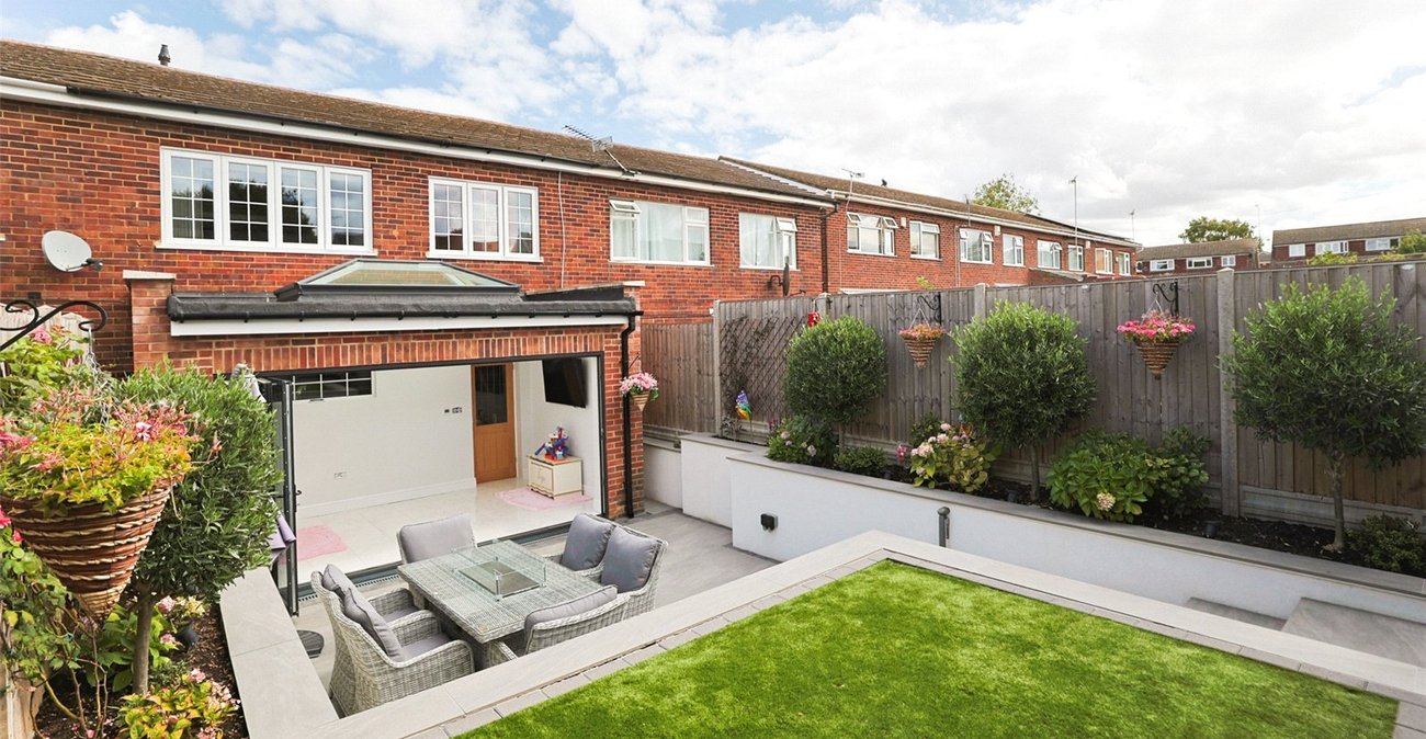 3 bedroom house for sale in Chalk | Robinson Michael & Jackson