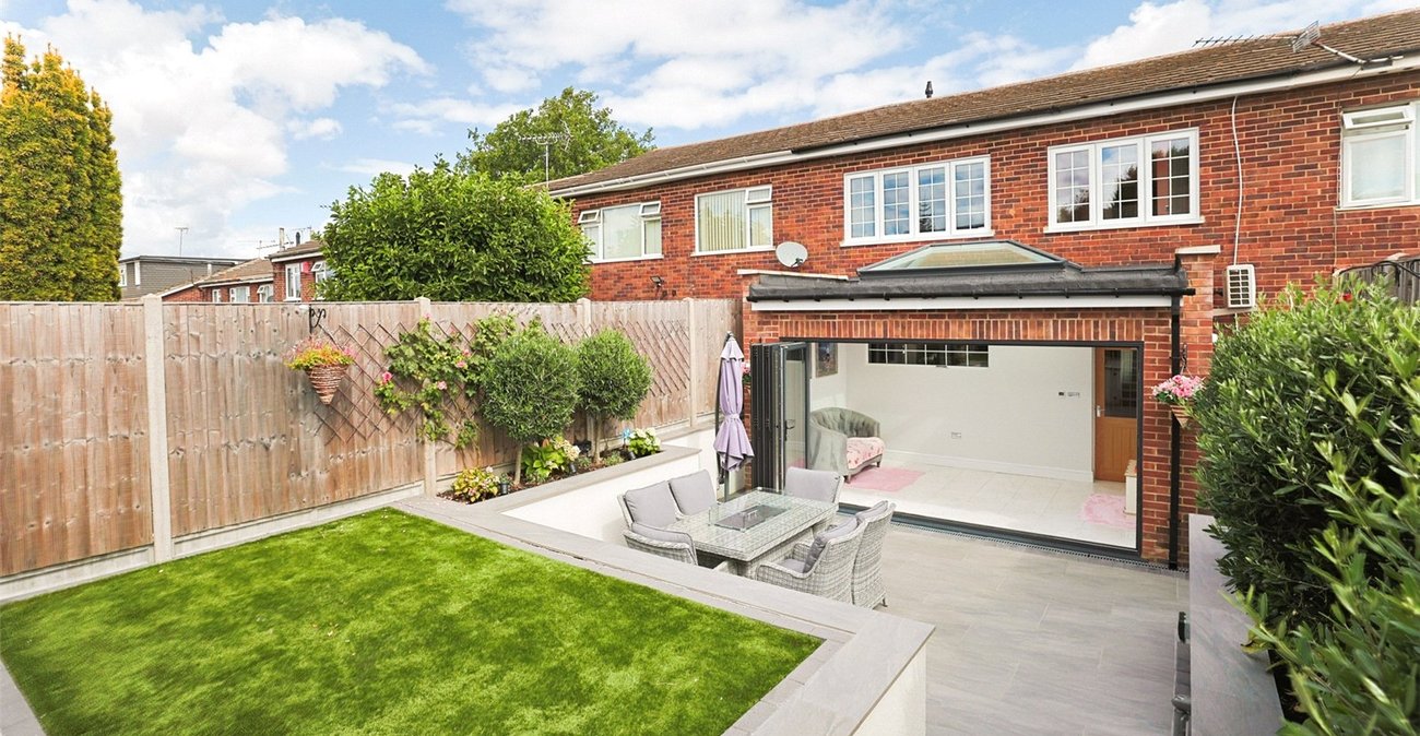 3 bedroom house for sale in Chalk | Robinson Michael & Jackson