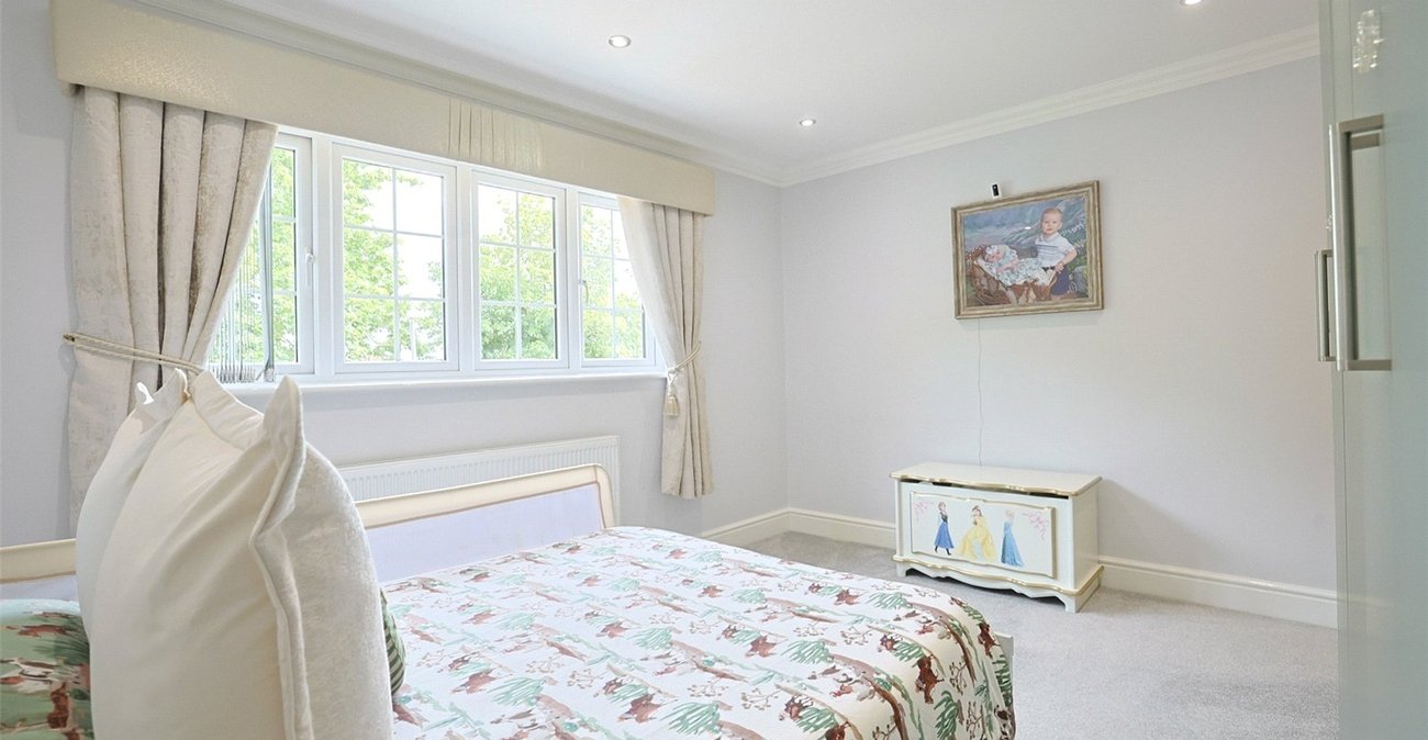 3 bedroom house for sale in Chalk | Robinson Michael & Jackson