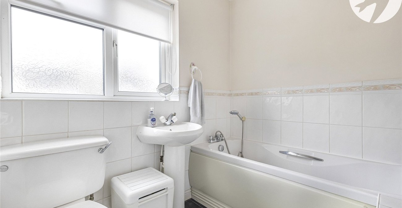 4 bedroom house for sale in Wainscott | Robinson Michael & Jackson