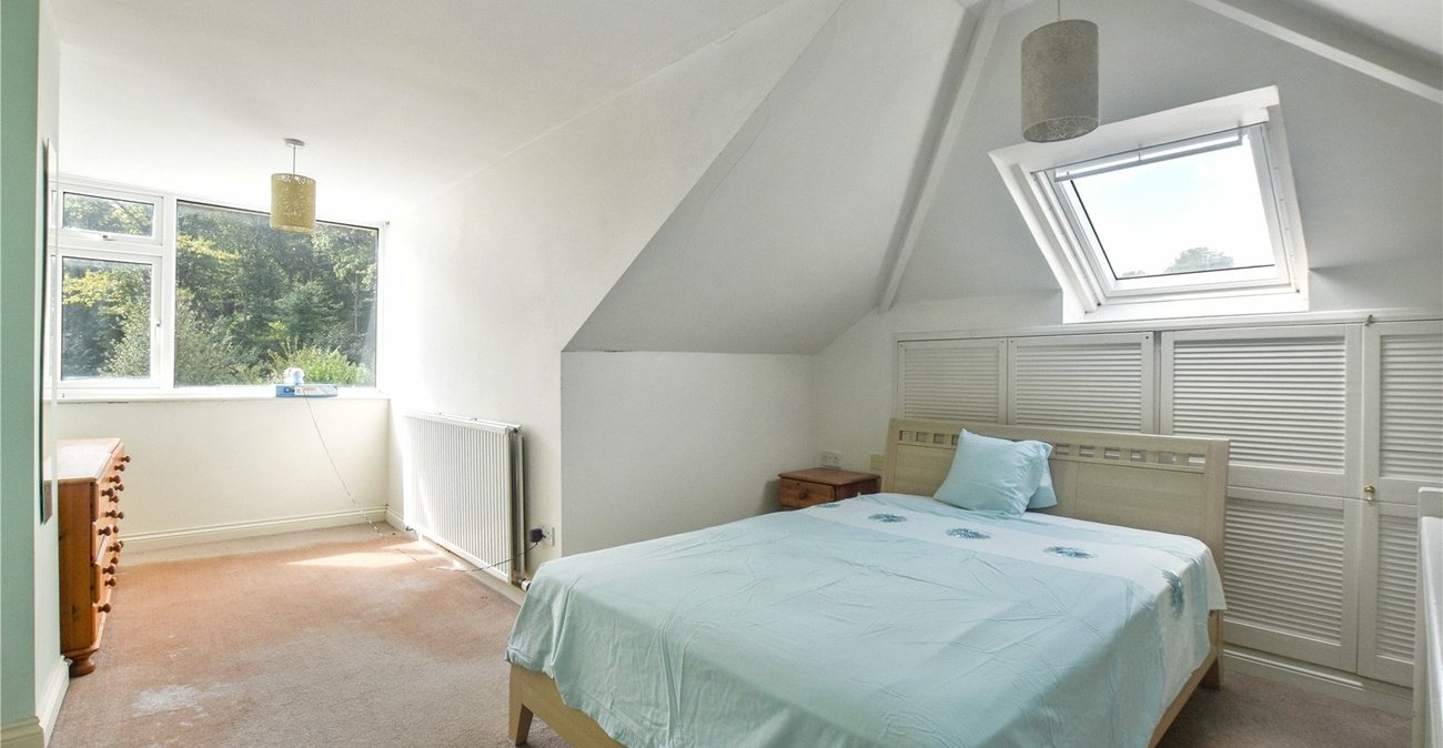 3 bedroom bungalow for sale in Dartford | Robinson Jackson