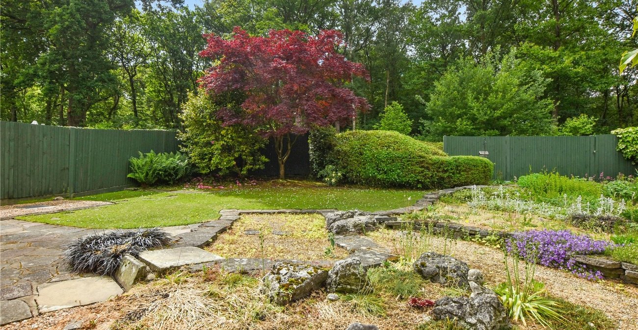 3 bedroom bungalow for sale in Dartford | Robinson Jackson