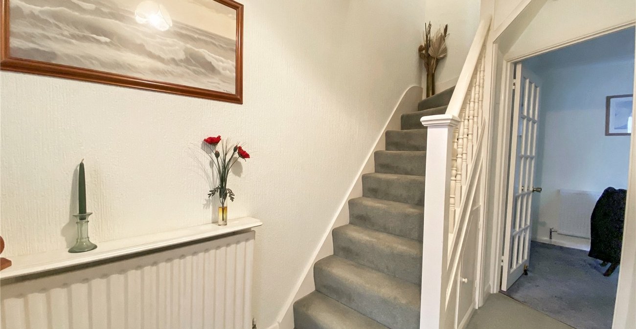 3 bedroom house for sale in Sidcup | Robinson Jackson