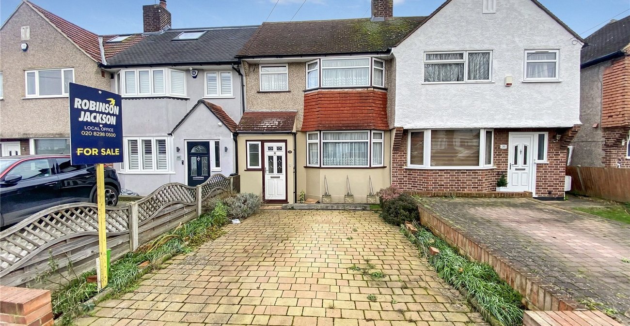 3 bedroom house for sale in Sidcup | Robinson Jackson