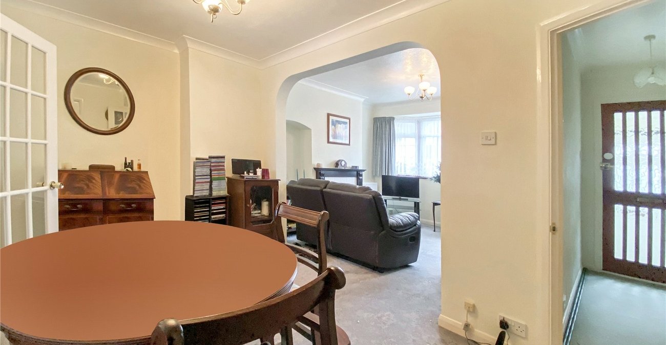 3 bedroom house for sale in Sidcup | Robinson Jackson