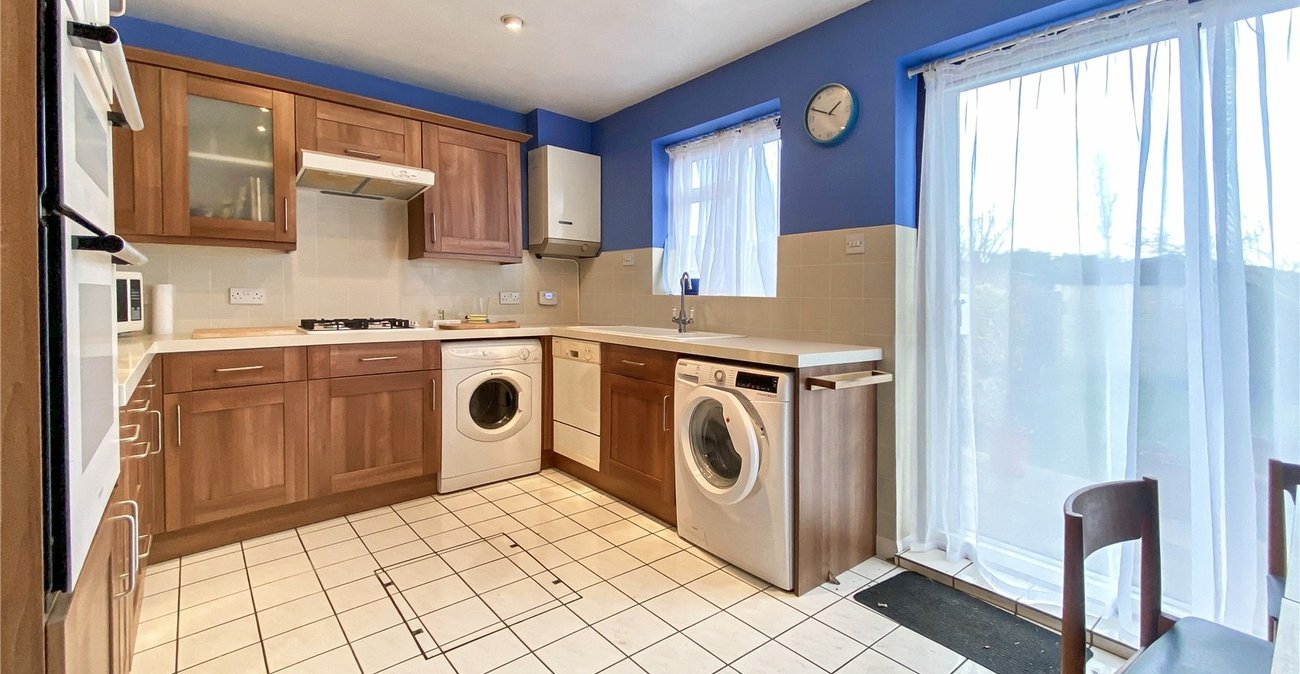 3 bedroom house for sale in Sidcup | Robinson Jackson