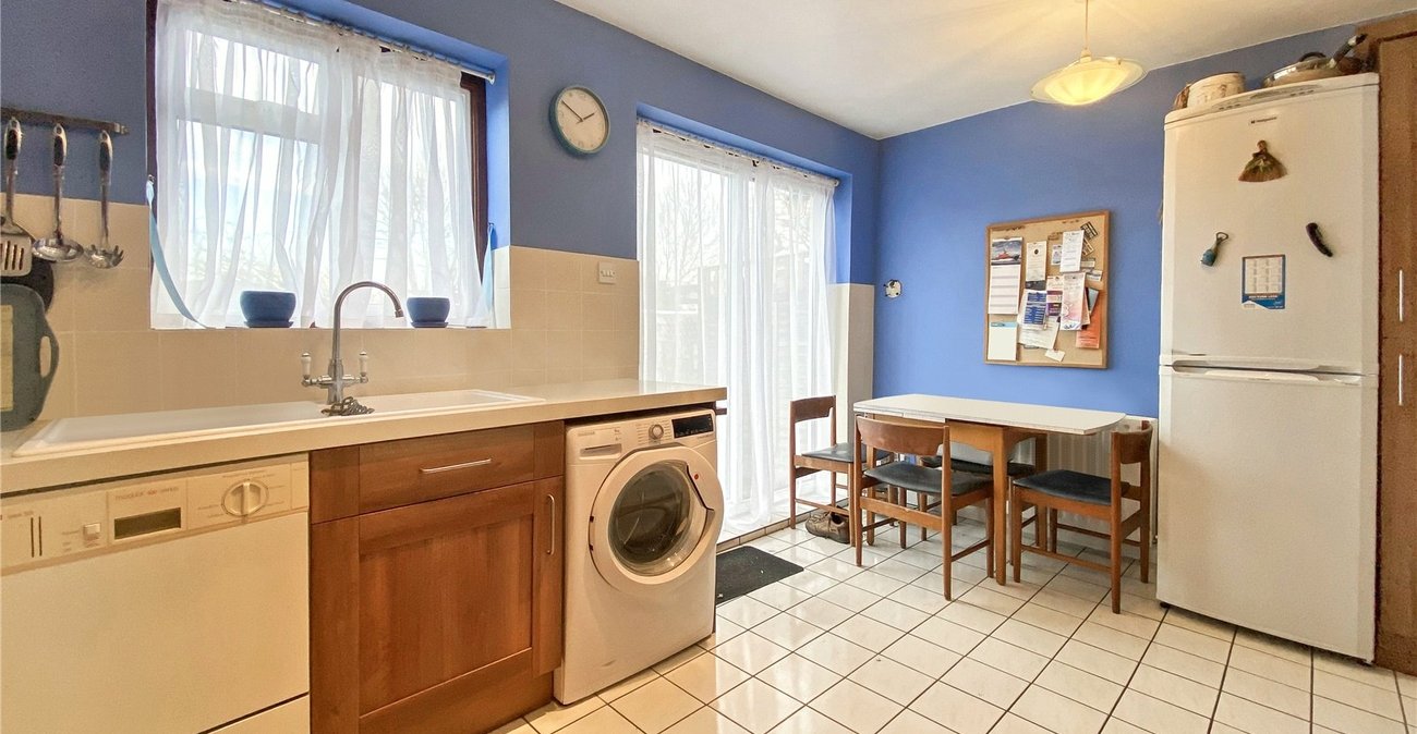 3 bedroom house for sale in Sidcup | Robinson Jackson