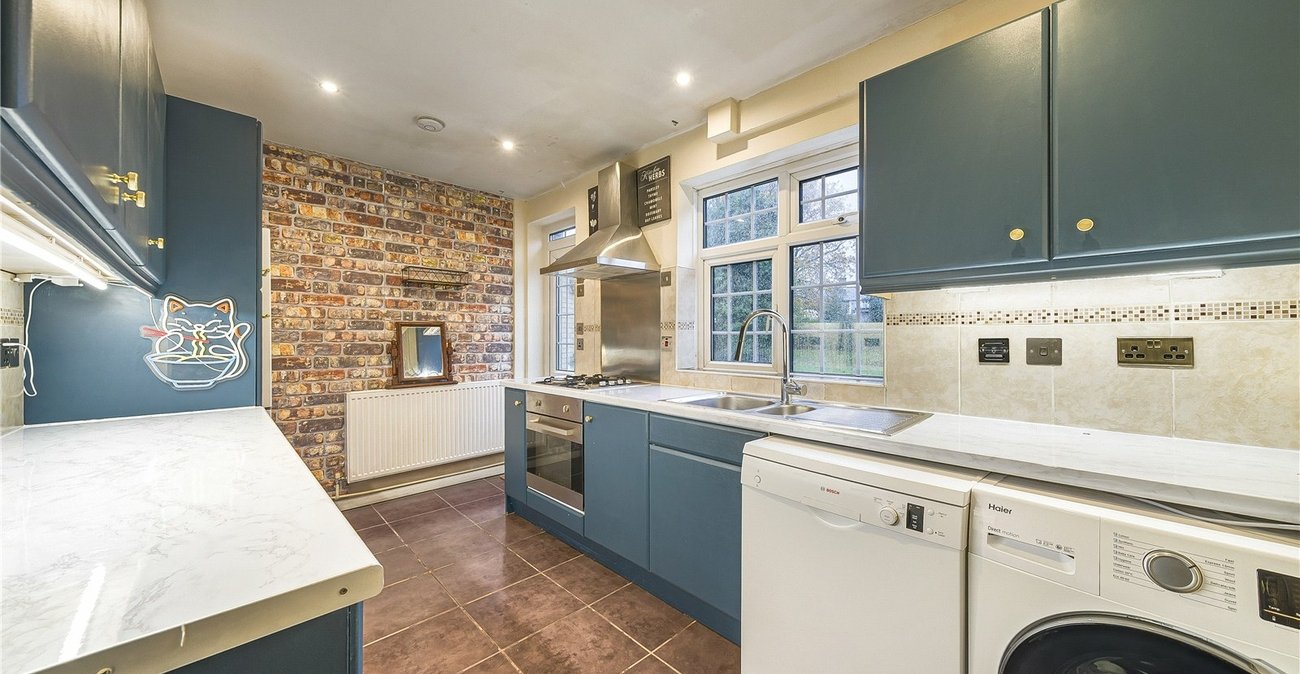 4 bedroom house for sale in Welling | Robinson Jackson