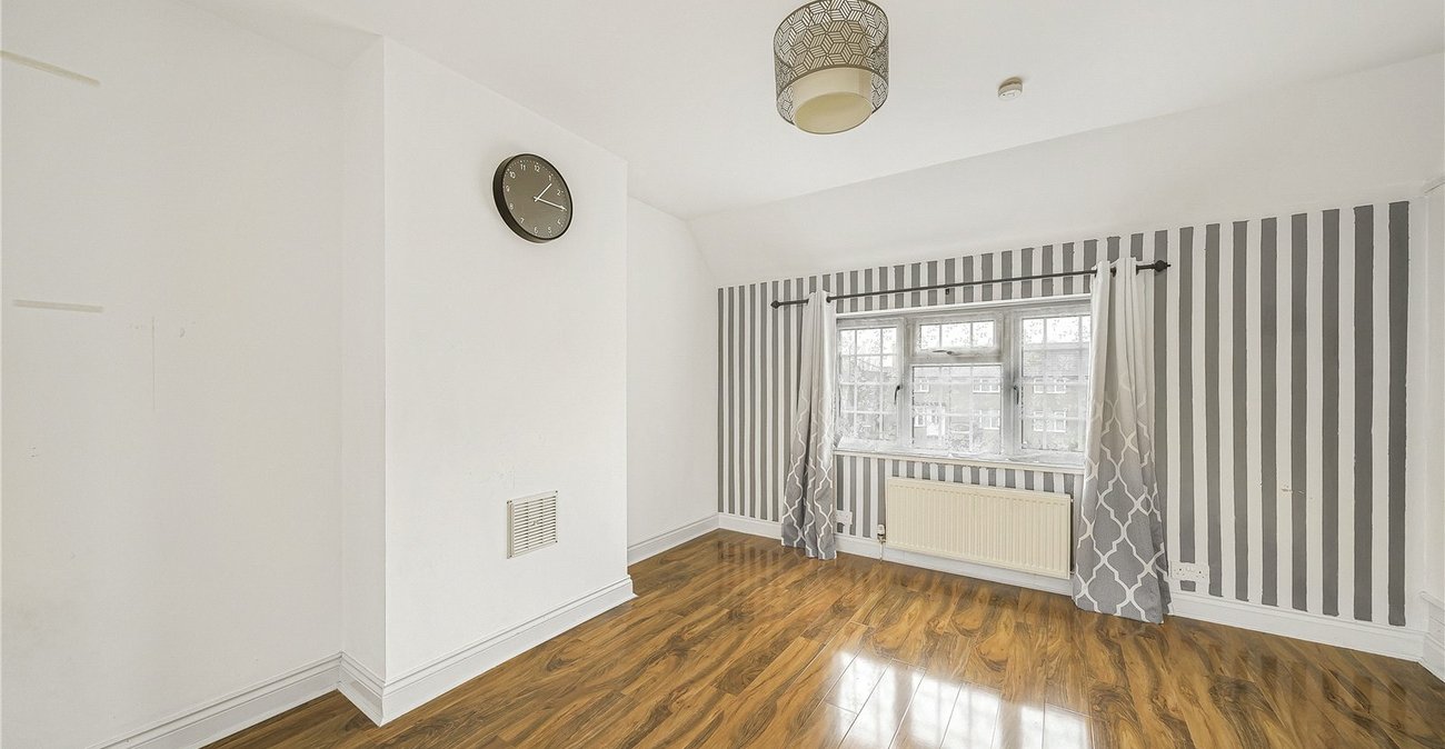 4 bedroom house for sale in Welling | Robinson Jackson