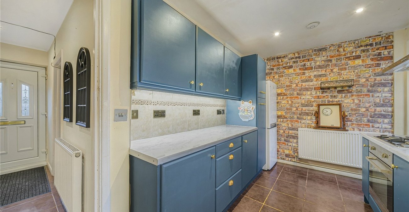 4 bedroom house for sale in Welling | Robinson Jackson