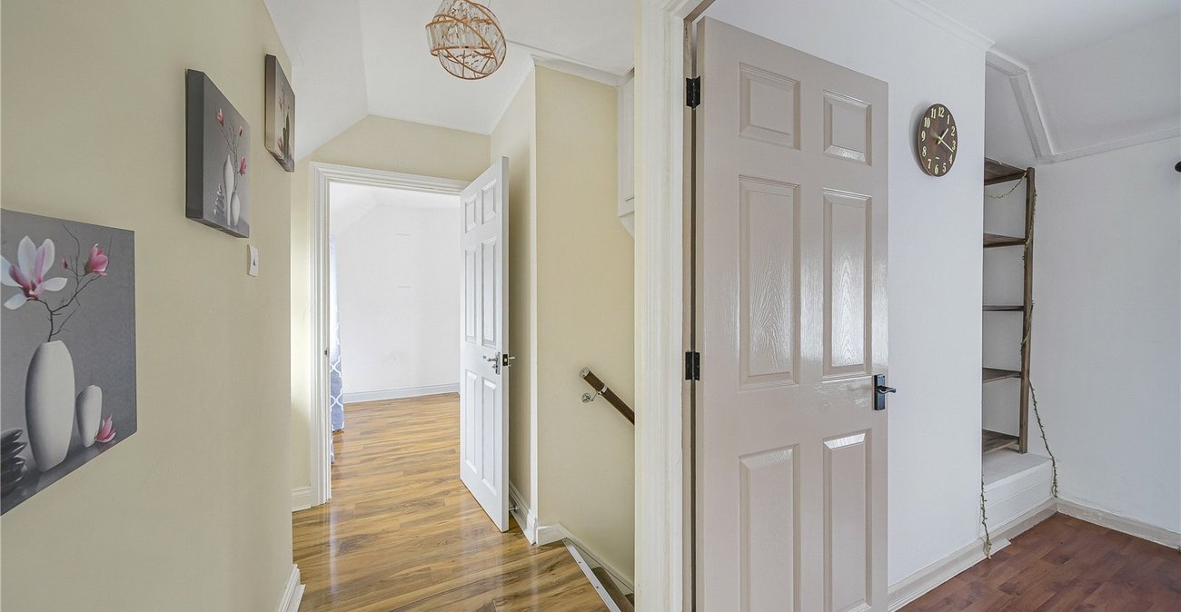 4 bedroom house for sale in Welling | Robinson Jackson