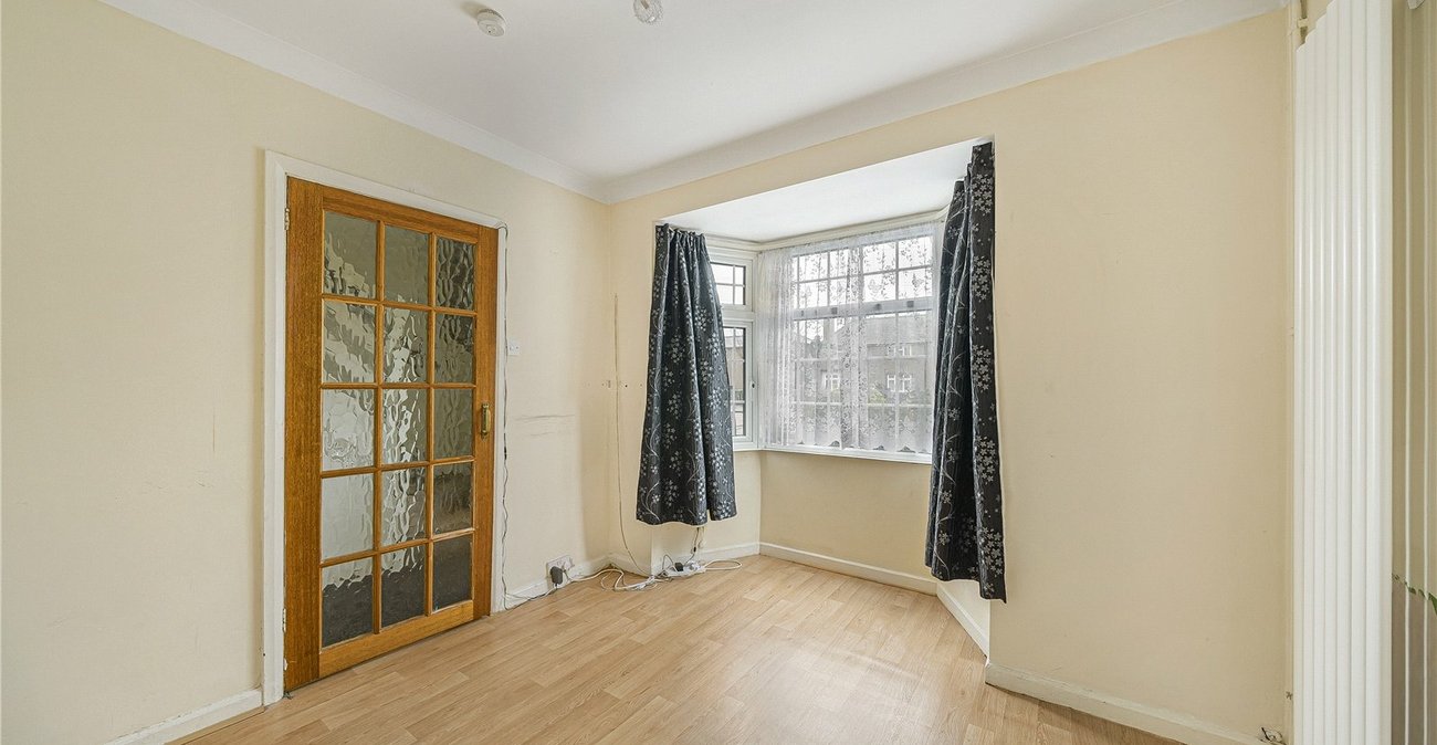 4 bedroom house for sale in Welling | Robinson Jackson