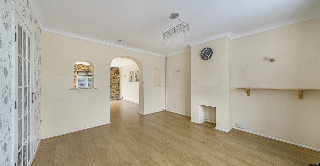 4 bedroom house for sale in Welling | Robinson Jackson