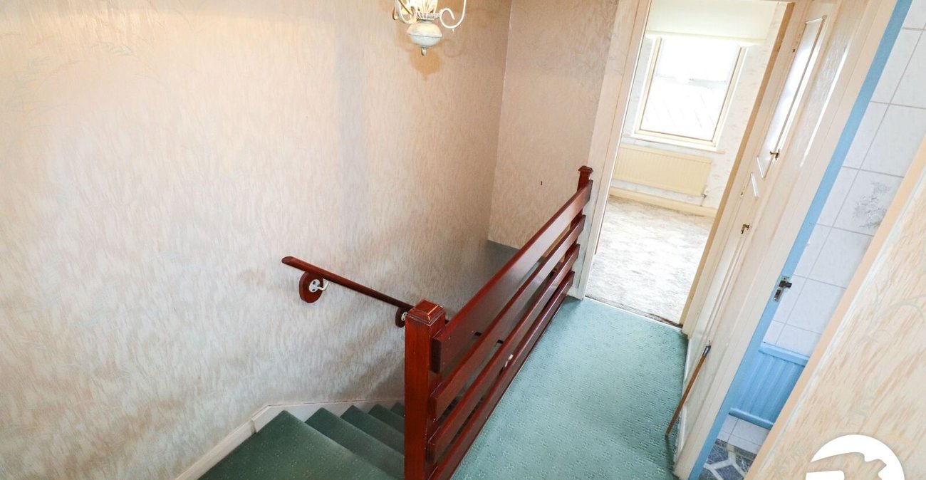 2 bedroom house for sale in Belvedere | Robinson Jackson