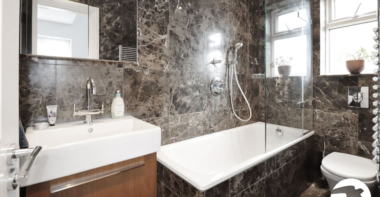 4 bedroom property for sale in Belvedere | Robinson Jackson