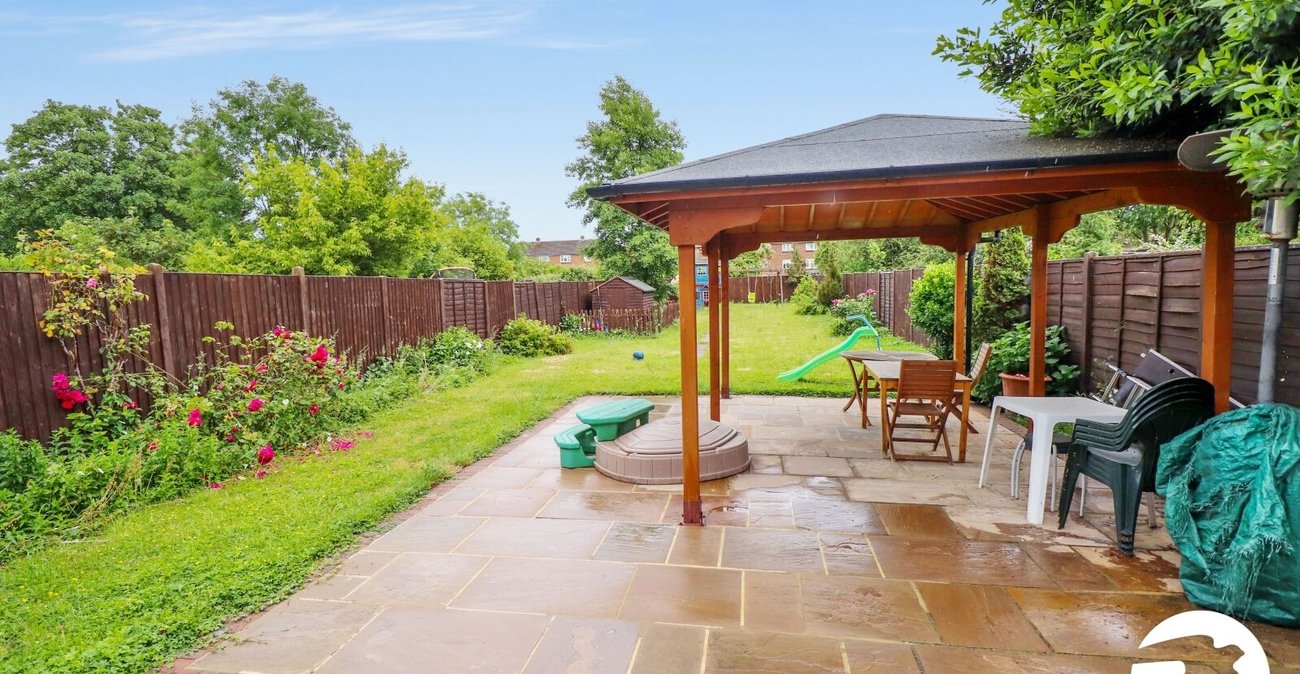 4 bedroom property for sale in Belvedere | Robinson Jackson