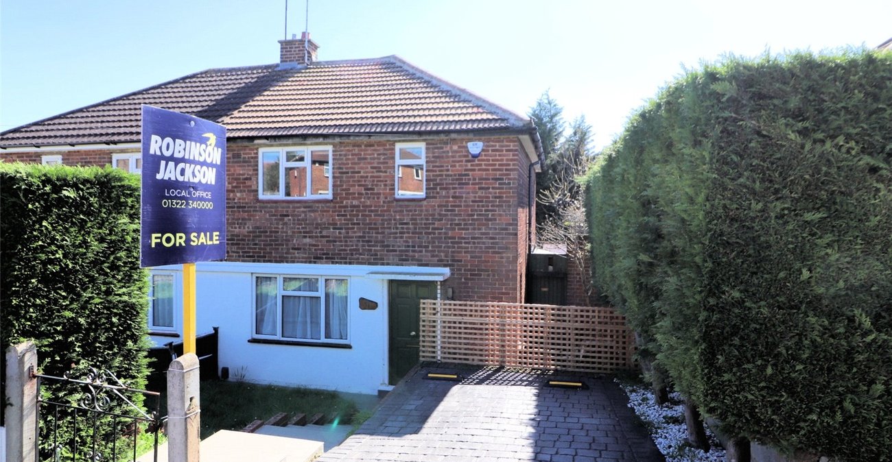 2 bedroom house for sale in Erith | Robinson Jackson