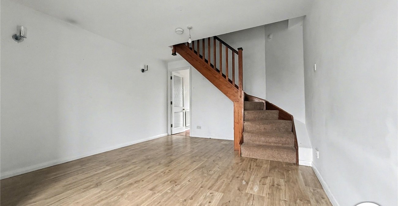 2 bedroom house for sale in Rochester | Robinson Michael & Jackson