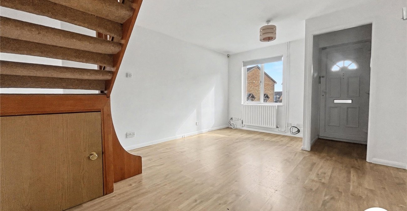 2 bedroom house for sale in Rochester | Robinson Michael & Jackson