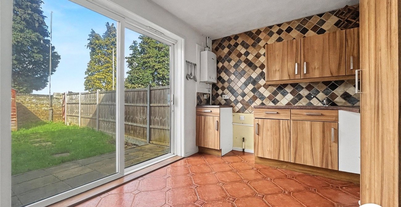 2 bedroom house for sale in Rochester | Robinson Michael & Jackson