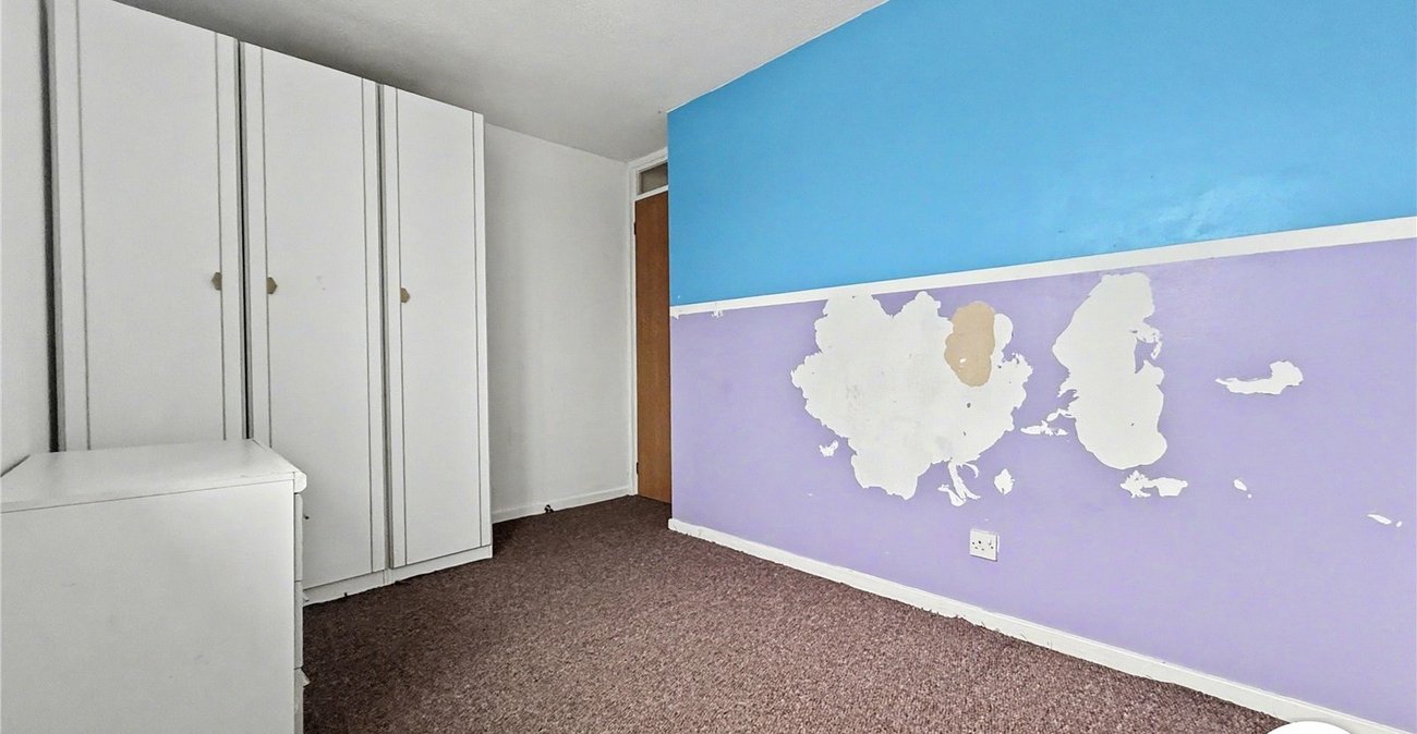 2 bedroom house for sale in Rochester | Robinson Michael & Jackson