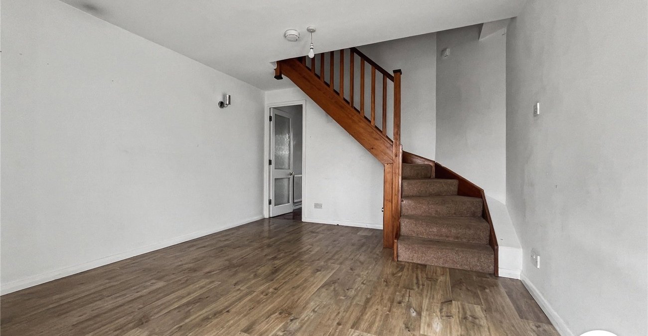 2 bedroom house for sale in Rochester | Robinson Michael & Jackson