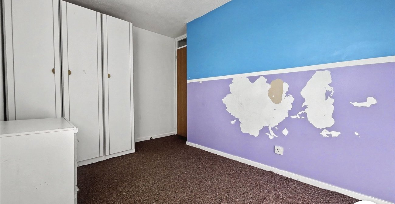 2 bedroom house for sale in Rochester | Robinson Michael & Jackson