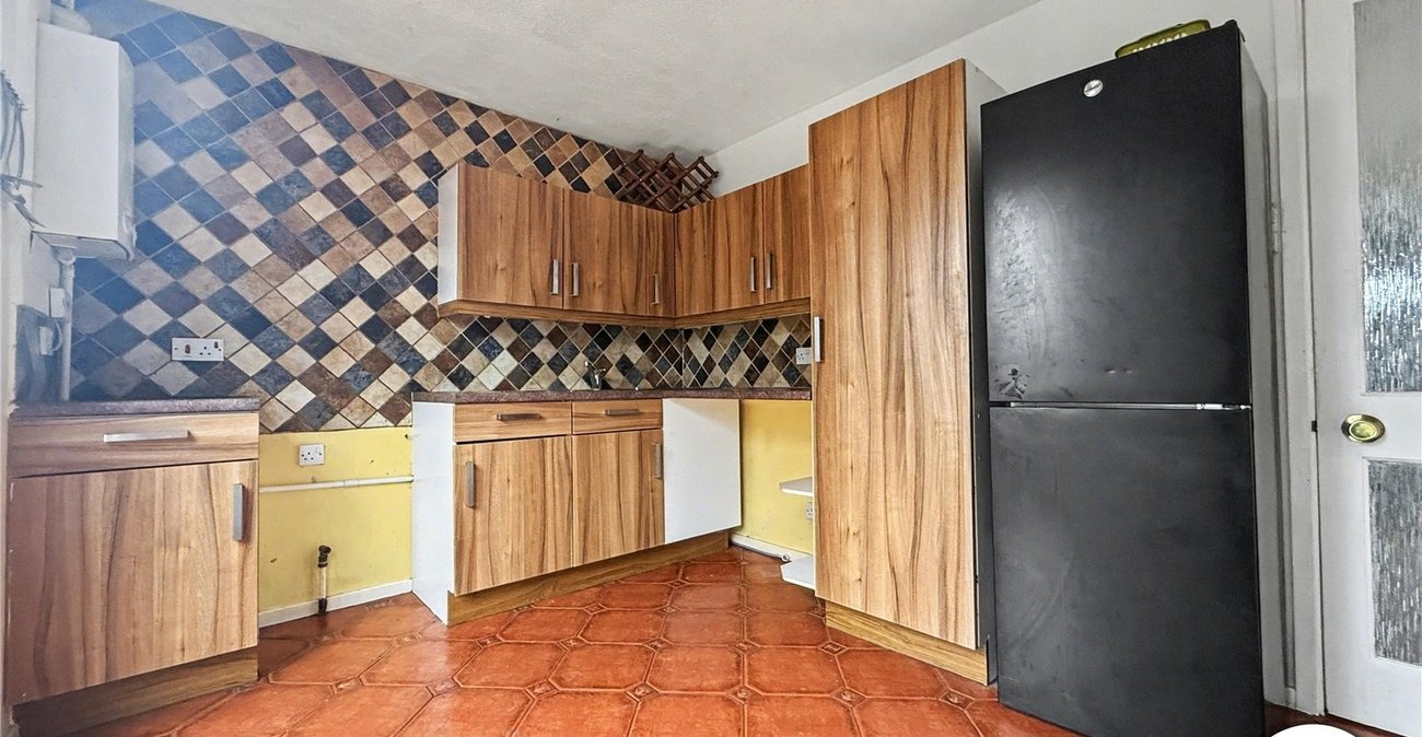 2 bedroom house for sale in Rochester | Robinson Michael & Jackson