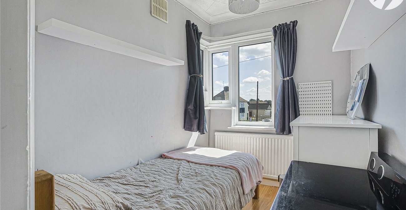 3 bedroom house for sale in West Dartford | Robinson Jackson