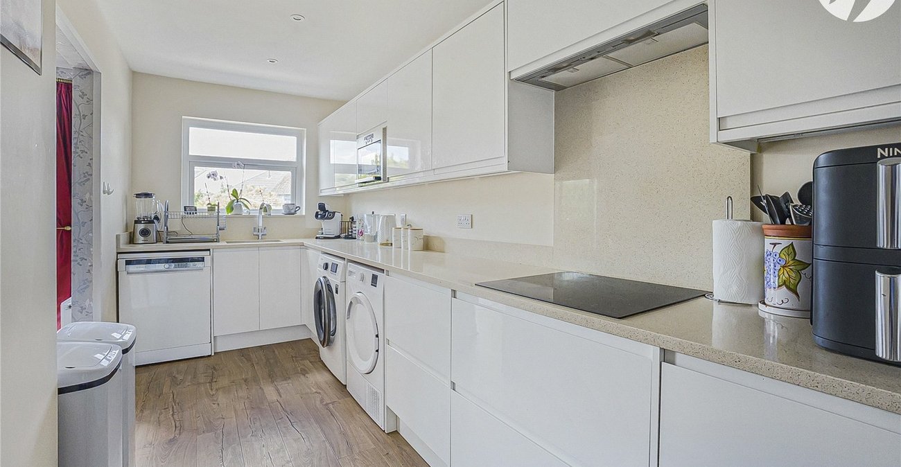 3 bedroom house for sale in West Dartford | Robinson Jackson