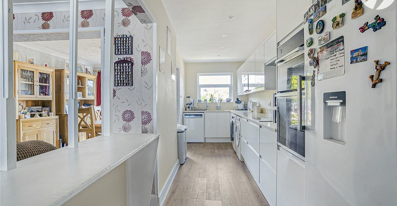 3 bedroom house for sale in West Dartford | Robinson Jackson