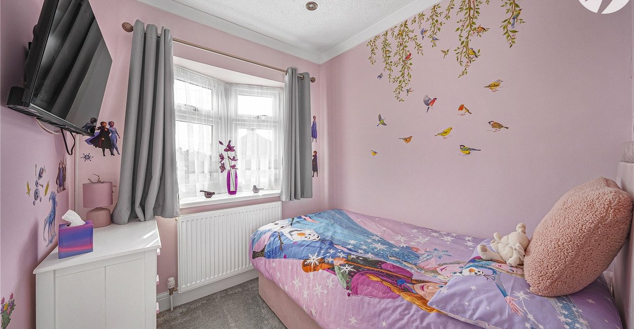 3 bedroom house for sale in West Dartford | Robinson Jackson