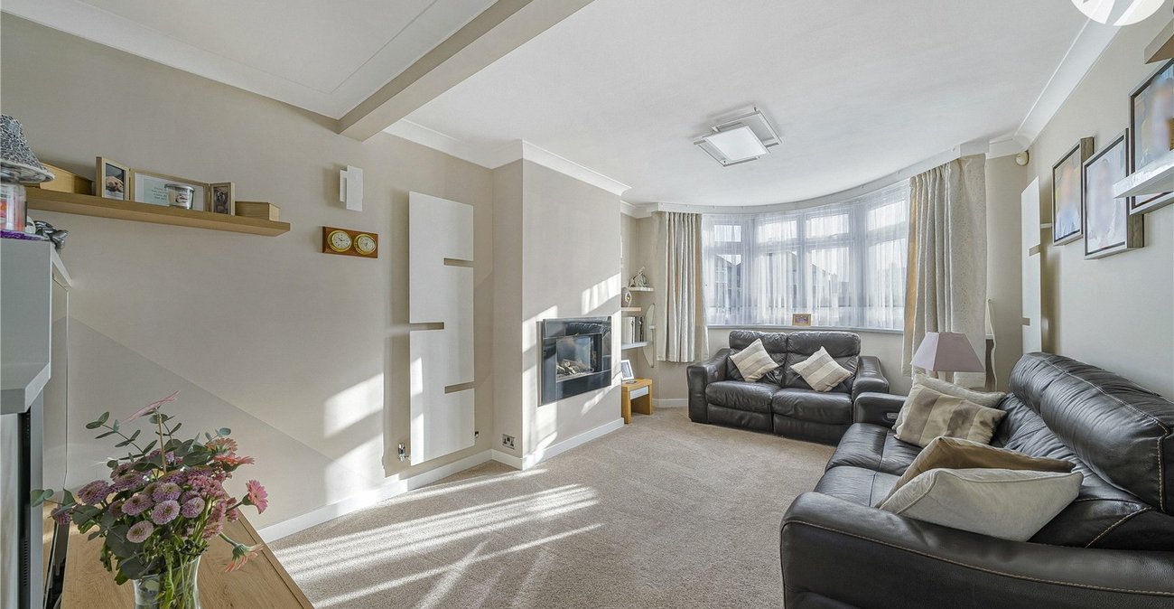 3 bedroom house for sale in West Dartford | Robinson Jackson