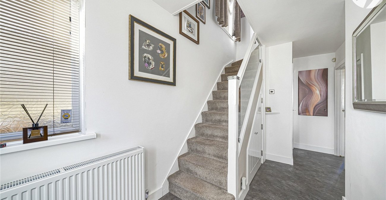 3 bedroom house for sale in West Dartford | Robinson Jackson